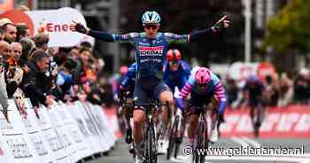 Tim Merlier wint slotetappe Eneco Tour, Lieke Nooijen grijpt zege bij vrouwen