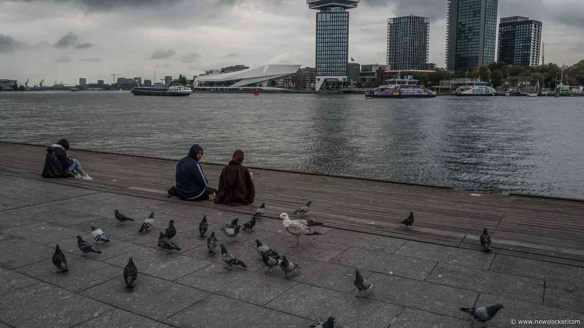 Koude zondag breekt warme reeks: temperatuur duikt overal in Nederland onder 15 graden