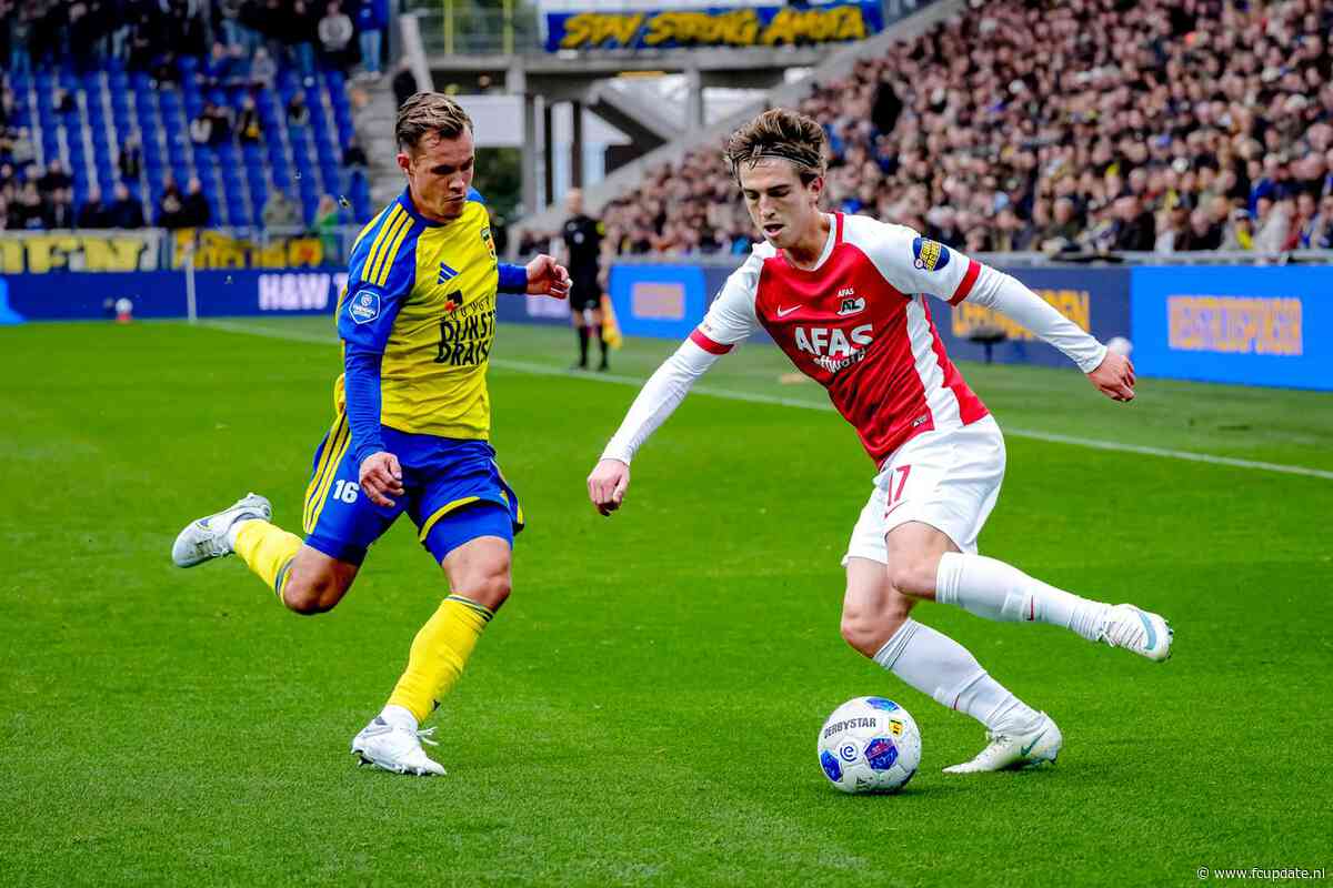 AZ speelt ruim veertig minuten tegen tien man van Cambuur, met bizar slot