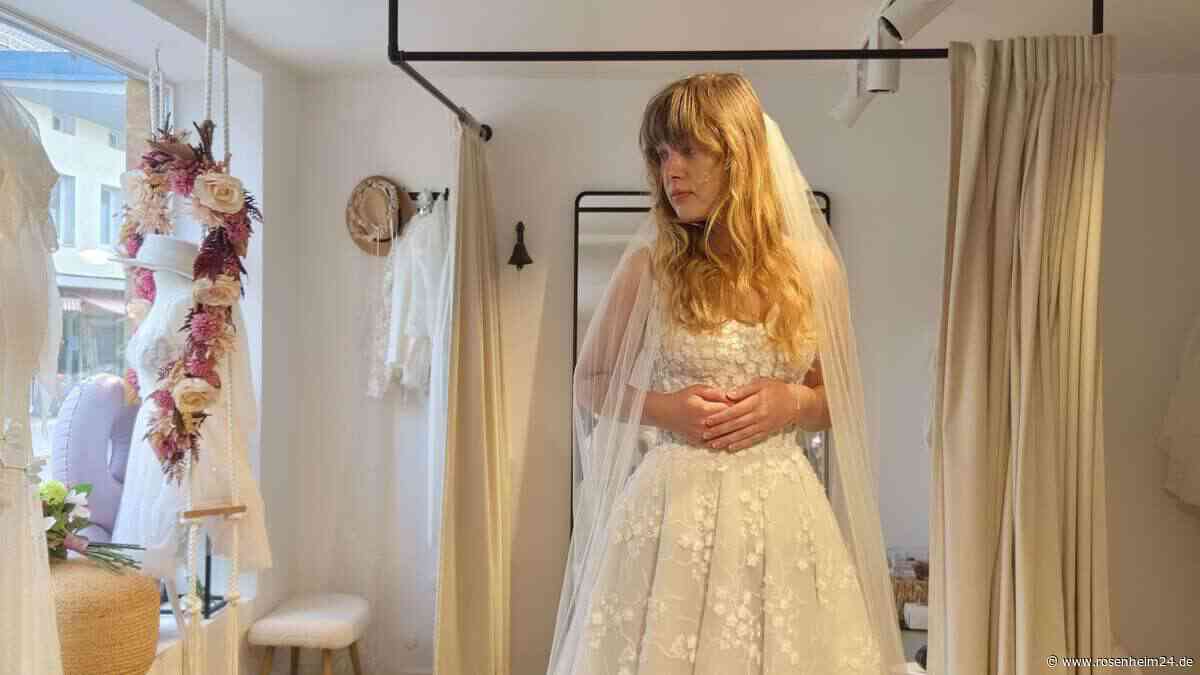 Wie bei „Zwischen Tüll und Tränen“? Das passiert wirklich bei der Brautkleid-Anprobe in Rosenheim