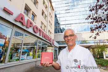 Bekannter Plauener erhält Sächsische Apothekerauszeichnung: „Ich habe noch nie eine Medaille bekommen“