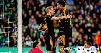 LIVE eredivisie | Groningse defensie klungelt bij corner van Ajax, Aaron Bouwman verdubbelt voorsprong