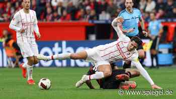 Fußball-Bundesliga: SC Freiburg verliert in Leverkusen – FC Bayern neuer Spitzenreiter