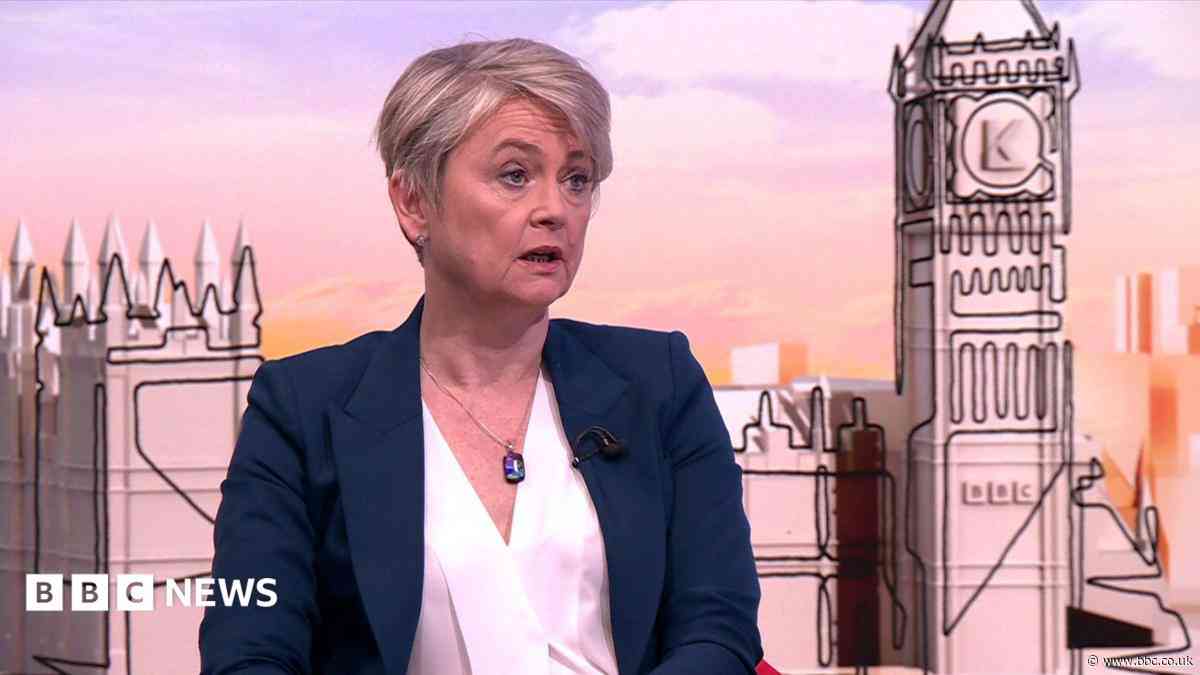 Ending corridor care in hospitals for children a priority, says health secretary