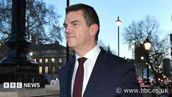 Ex-top official Robbins reaches settlement with government over sacking