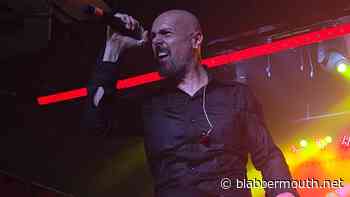 Ex-KAMELOT Vocalist ROY KHAN Admits He No Longer Sings 'A Lot Of The Songs' Live In The Same Key As He Did 'Back In The Day'