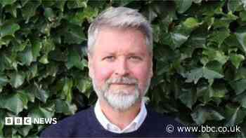 Defence analyst beats US Office star and MSP for university rector job
