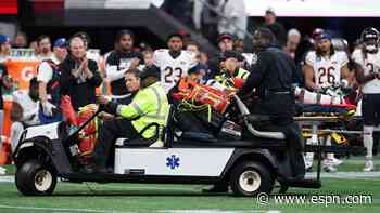 Falcons rookie LB Daniels immobilized, carted off after collision vs. Bears