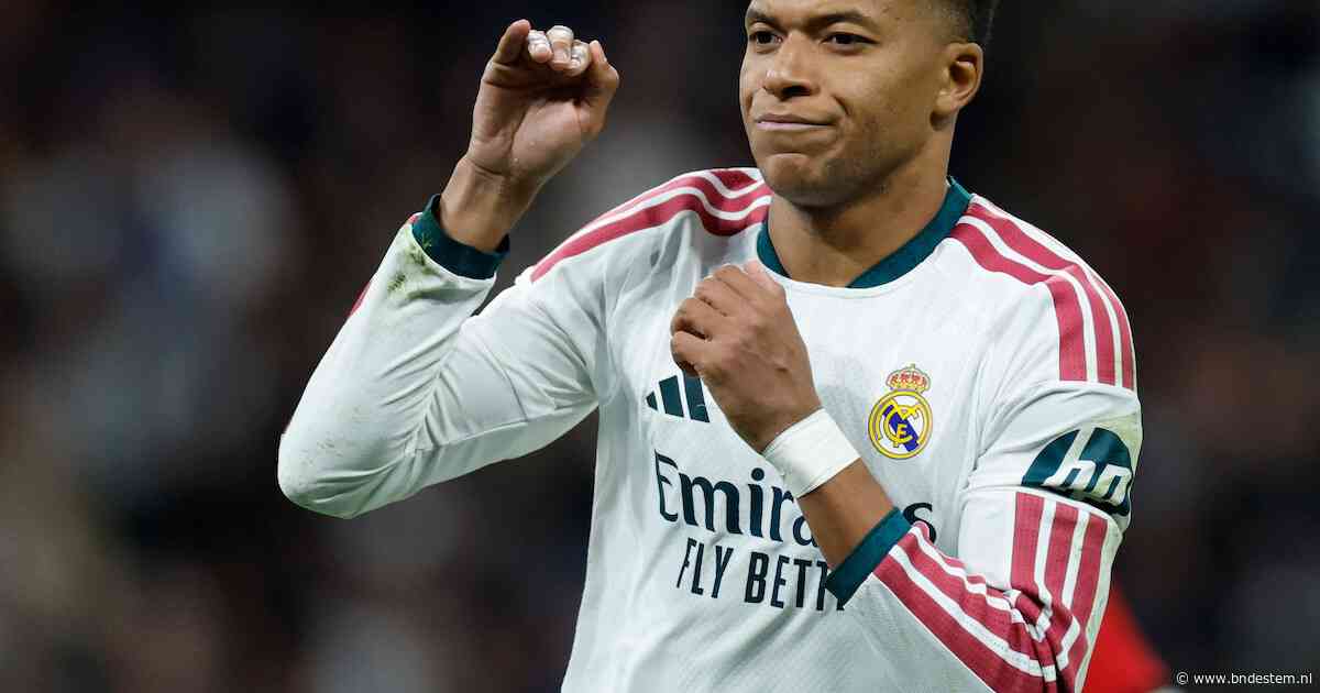 ‘Bergkampiaanse’ Kylian Mbappé etaleert Gouden Bal-vorm met sublieme goal en panenka