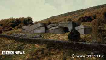 House that looks like boulders to be built on moor