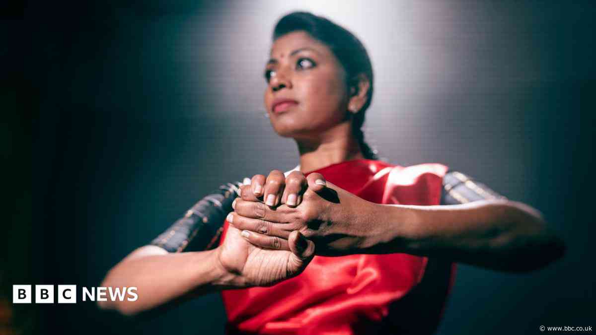 Artist uses show to address violence against women