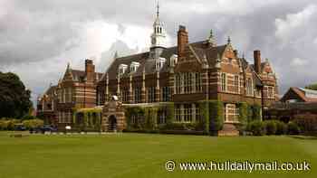 New padel facilities and temporary classroom for Hymers College among planning updates