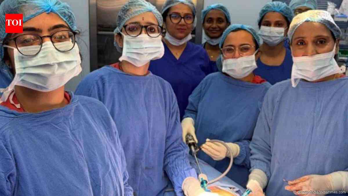 AIIMS removes uterus of 98-cm-tall woman through keyhole surgery