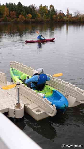 New accessible dock launches at Thunder Bay’s Boulevard Lake
