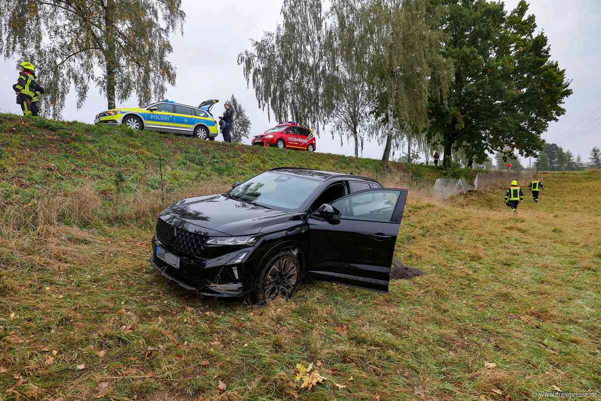 Vollsperrung nach Unfall bei Lobsdorf: Fahrer hat Glück im Unglück