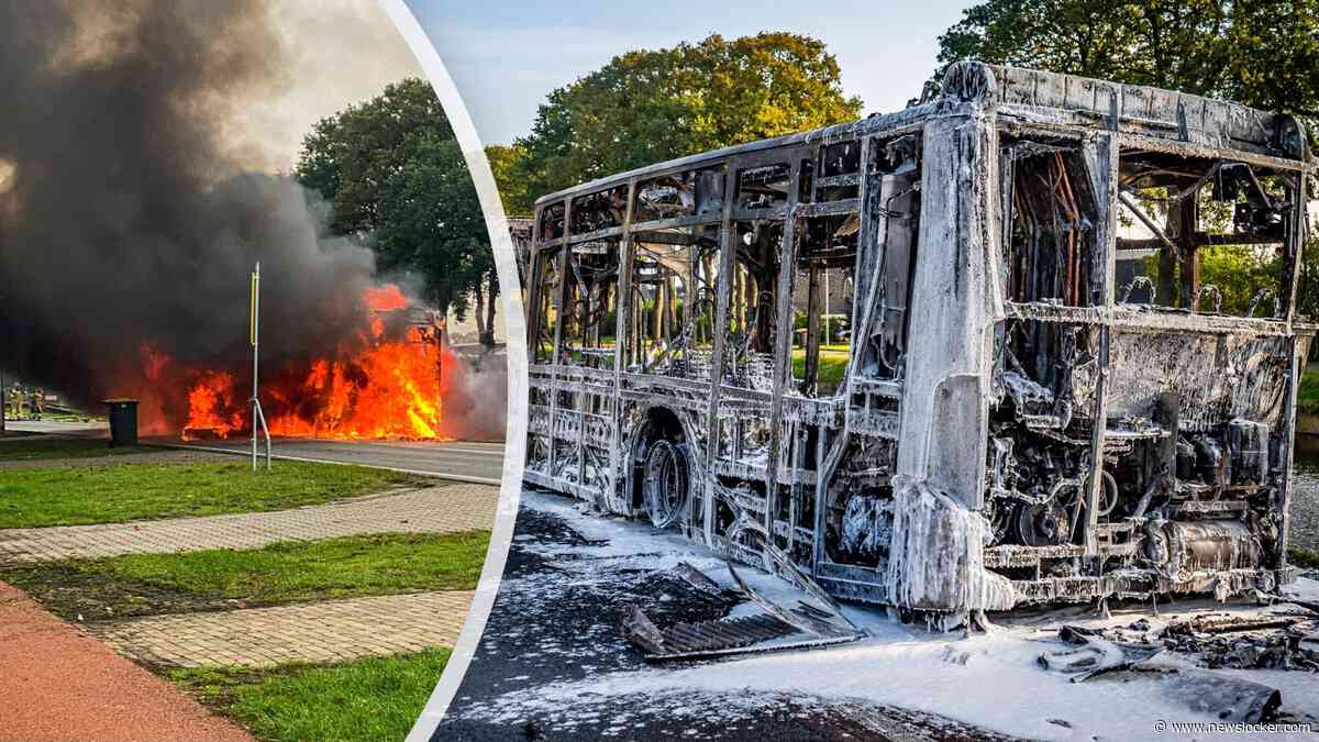 Lijnbus brandt uit in Drenthe, passagiers ontsnappen aan vlammenzee