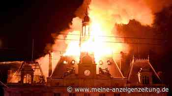 Bürgermeister fordert Wiederaufbau des niedergebrannten Rathauses nach dem Vorbild von Notre-Dame