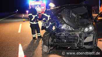 Flucht nach Unfall auf A1 – Porschefahrer (22) läuft zu Fuß davon