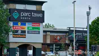 Police called to Swansea retail park amid reports of abuse, intimidation, vandalism and theft by out of control youths