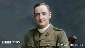 Church makes sainthood case for 'WW1 hero' priest