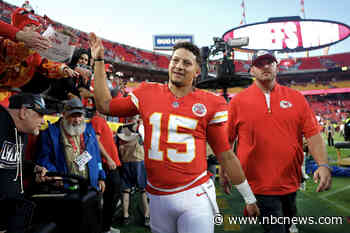 The Chiefs are 5-0 — and their offense may be returning to their dynastic heights