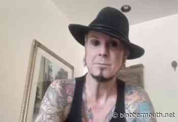 JOHN 5's Advice To Young Musicians: 'Play What You Love'