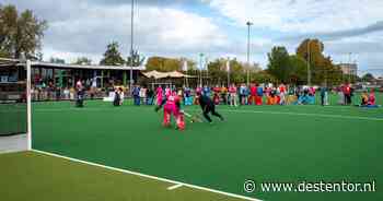 Hockeykeepers uit binnen- en buitenland komen samen in Zutphen voor de jaarlijkse clinic
