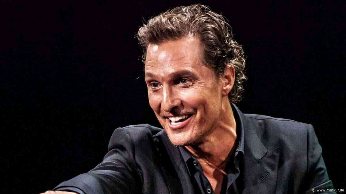 Radikale Aktion: Matthew McConaughey liest zwei Tage lang nur schlechte Kritiken – in der Wüste