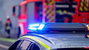 Schwerer Unfall auf der A8 in Oberbayern: Autobahn wird gesperrt – Pkw überschlägt sich