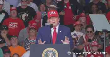 Trump rallies in Dalton as Georgia early voting tops 741,000 ballots