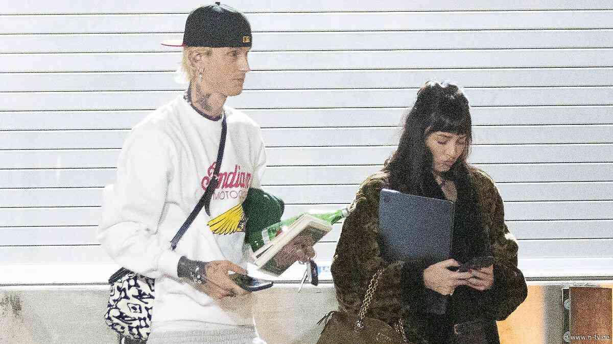 "Sex wie ein Feuerwerk": Dakota Johnson und Machine Gun Kelly im Liebesrausch?