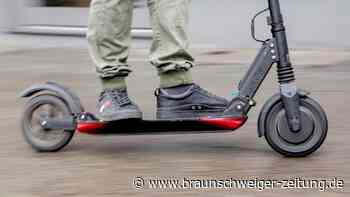 Bei E-Scooter-Rideout in Wolfsburg: 19‑Jähriger flieht vor Polizei und stürzt