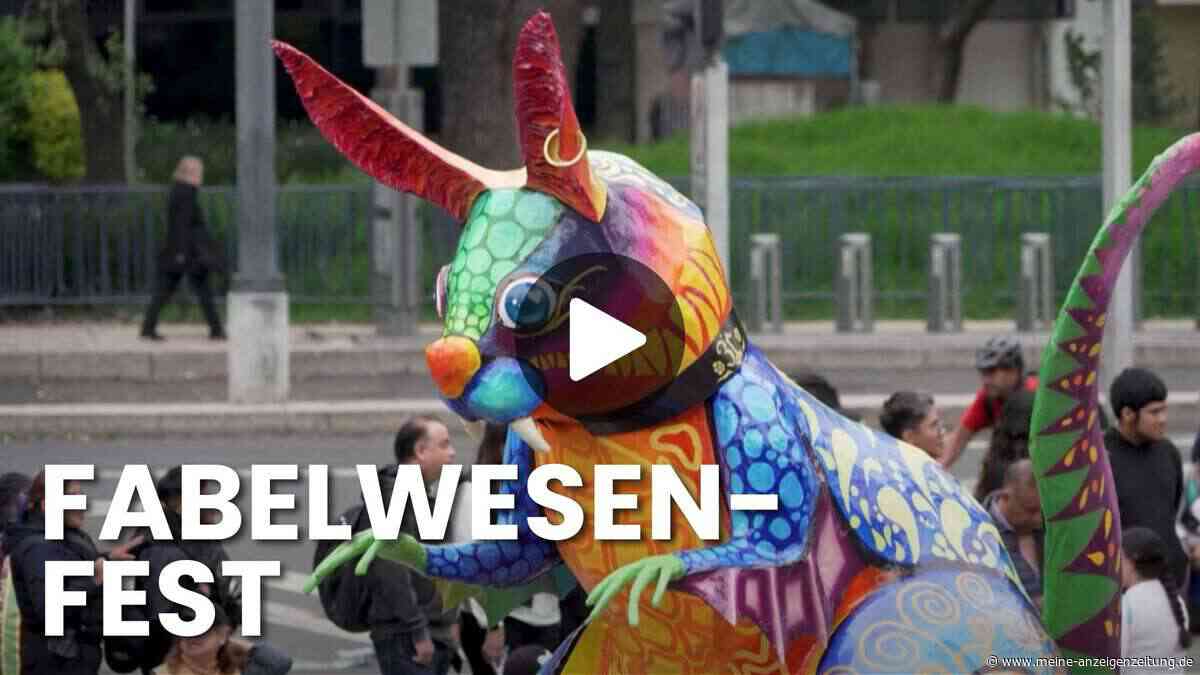 Mexiko-Stadt im Farbrausch: Diese Parade sorgt für Gänsehaut