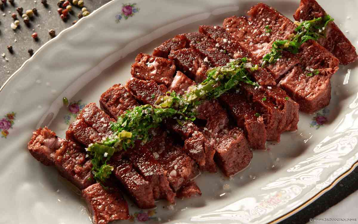 3D-Printed Fake Meat and Fish Finally Hitting American Grocery Shelves