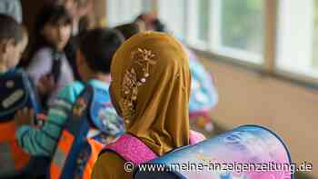 Muslimisches Land verbietet Hidschab an Schulen
