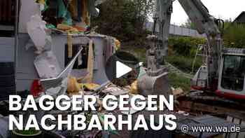Verschwörungstheoretiker zerstört bewohntes Familienhaus – angeblich wegen „Strahlung“
