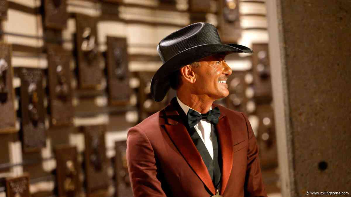 Tim McGraw’s Country Music Hall of Fame Induction Was One the Most Emotional in Its History