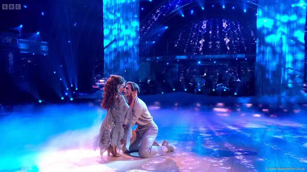 ‘Ominous’ Strictly Come Dancing moment as star left ‘really upset’