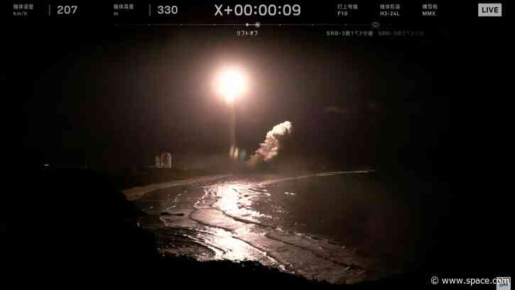 Japan launches historic MMX sample-return mission to Mars' moon Phobos (video)
