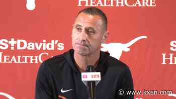 Sarkisian backs Manning, calls for better execution ahead of Ole Miss