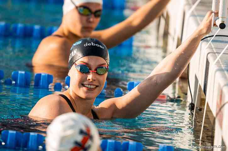 Claire Curzan on Tons of Racing in October: “It helps build my confidence throughout the season”