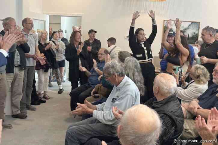 Conservative whistle-stop brings Doerkson to Chilliwack