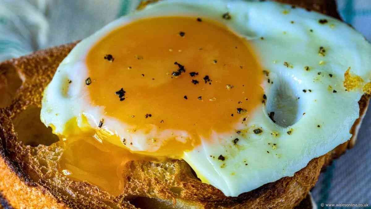 Stop frying eggs in olive oil or butter as chef’s 1 simple ingredient makes them tastier