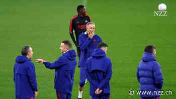 Braucht es im modernen Fussball noch Mittelstürmer? PSG und Barça beweisen, dass es auch ohne geht