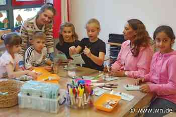 Lichtbrücke: Schulen unterstützen Basar und Projekte
