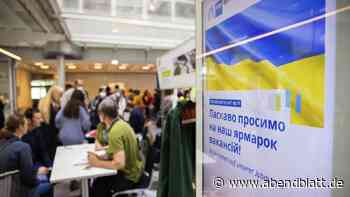 Woran die Integration von Ukrainern in den Arbeitsmarkt zu scheitern droht