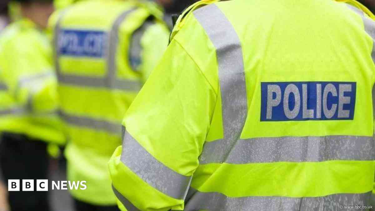 PC inappropriately accessed police records 2,000 times