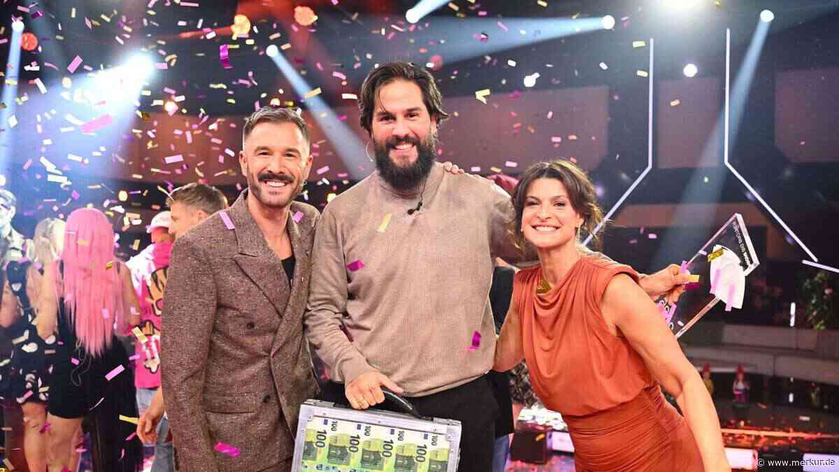 Mit Bauchschmerzen zum Sieg: Der „Löwe“ Maurice Dziwak gewinnt „Promi Big Brother“
