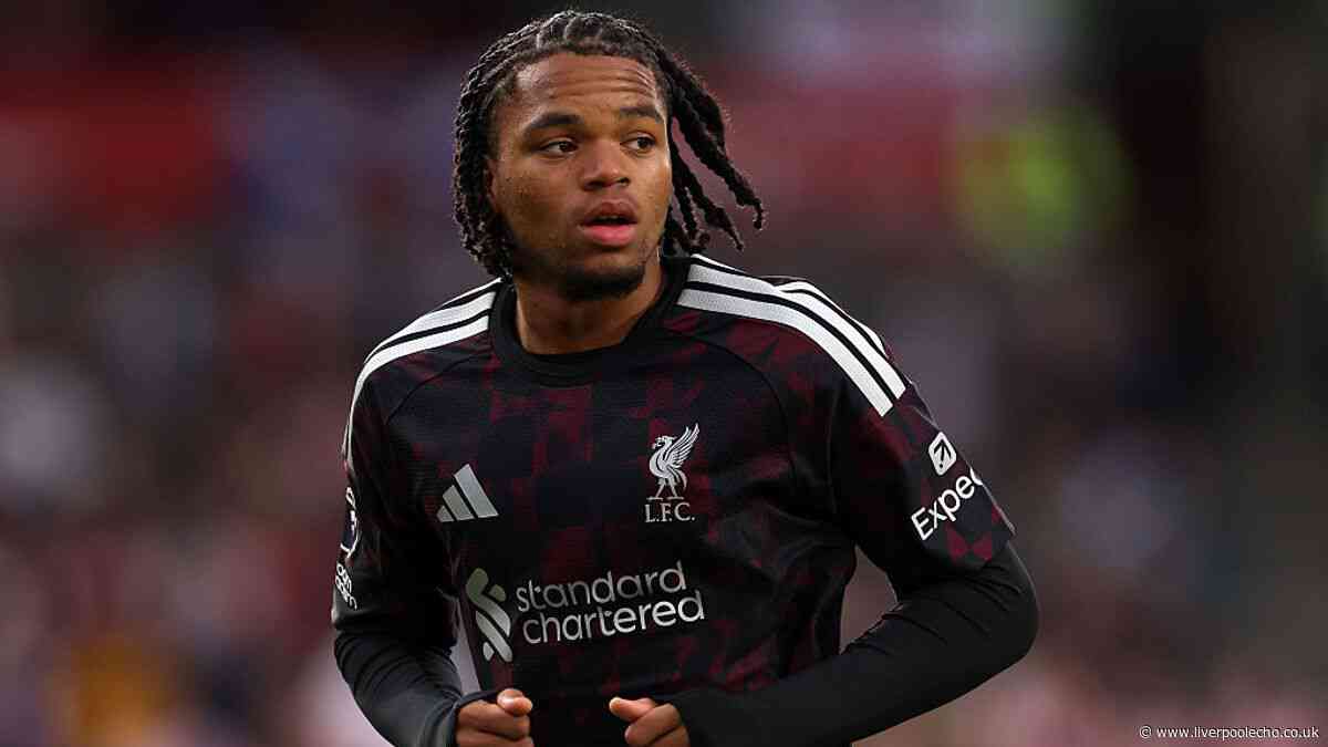 Rio Ngumoha gets Liverpool transfer advice after Bayern Munich links - 'Banging on the door'