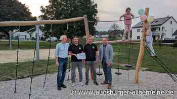 Neuer Balancier- und Kletterpfad in Ballersdorf